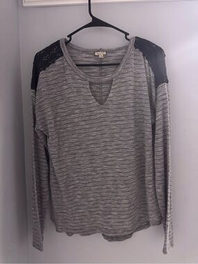Women’s Grey Stripe Knit Top with Black Lace Shoulder Detail